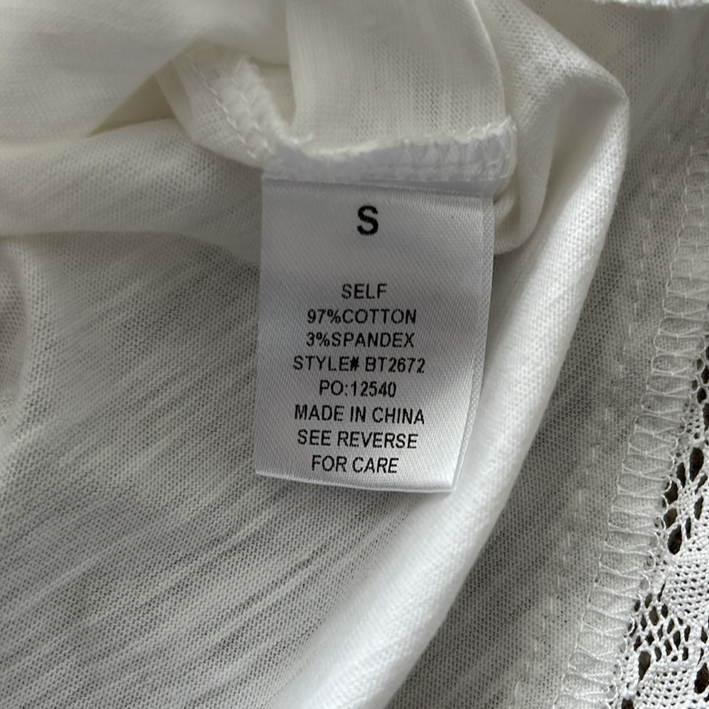 Magnolia Boutique - V Neck embroidered empire top - Picture 6 of 6